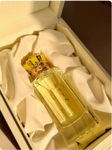 Instagram post with the caption: Rain, da Royal Crown. Perfume fresco, elegante e sofisticado, pe...